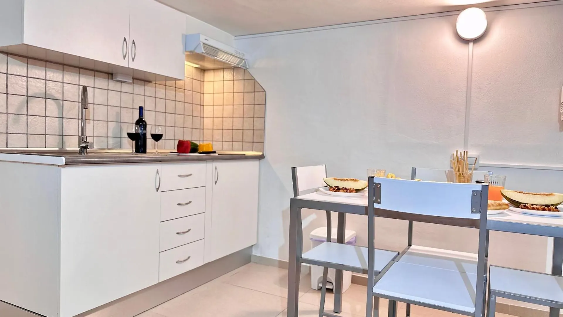 Acogedor Apartamento Cerca De La Playa, Wifi La Laguna  La Laguna (Tenerife)